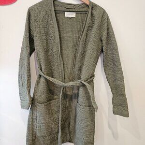 Muslin robe